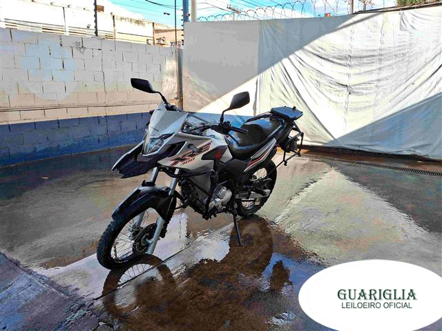HONDA XRE 300 19/19