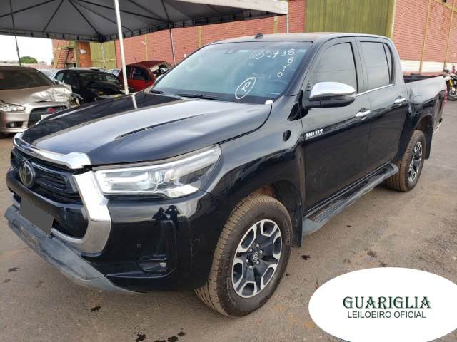 TOYOTA HILUX 2.8 20/21