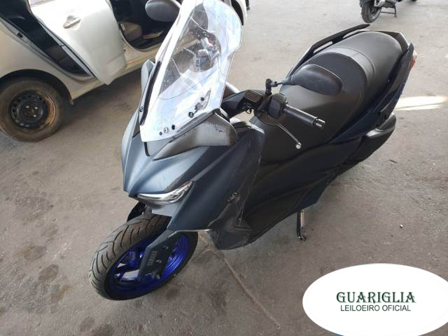 YAMAHA XMAX 250 23/23