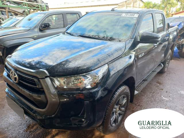 TOYOTA HILUX 2.8 22/22