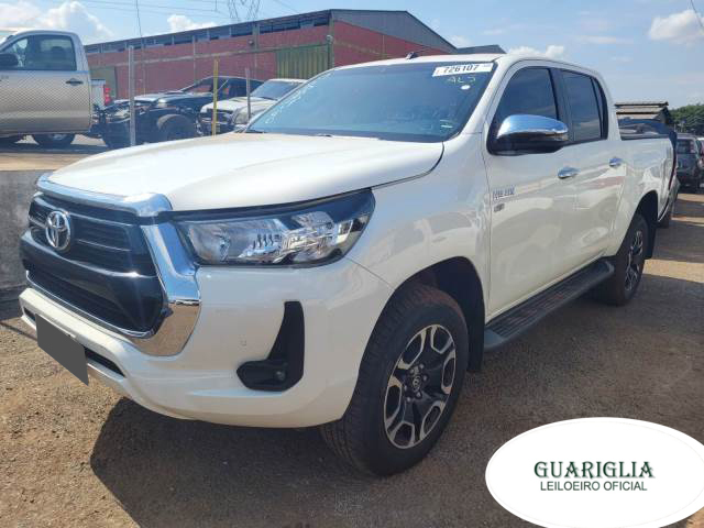 TOYOTA HILUX 2.7 21/21