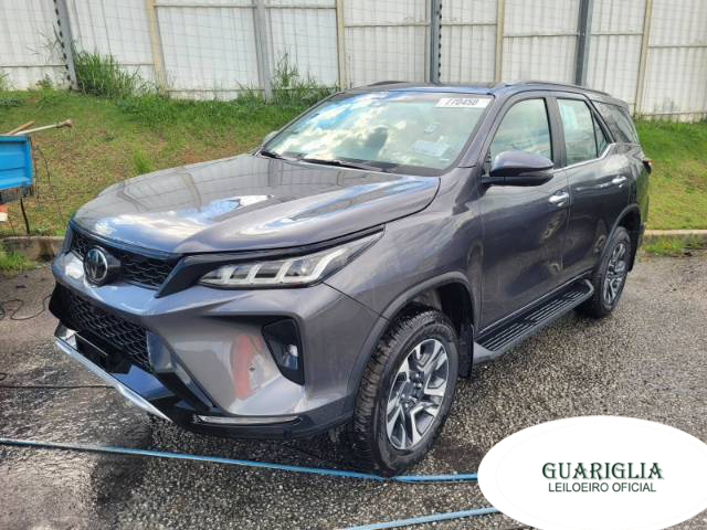 TOYOTA SW4 2.8 22/23